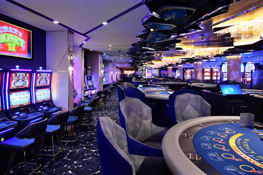  Try your hand at the slots, blackjack or other games of chance at Celebrity Edge’s casino. 