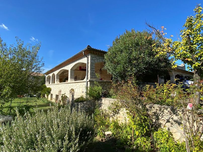 Vente maison 10 pièces 346 m² à Ruoms (07120), 510 000 €