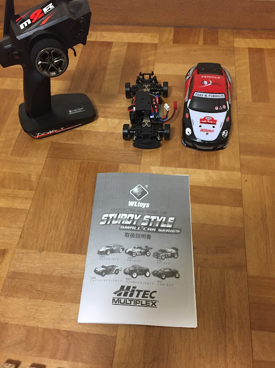 GARAGE101さんが投稿した新しいラジコン・ハイテック・初のリポバッテリー・送料込み1万円！に関するカスタム事例の投稿画像1枚目