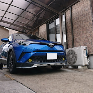 C-HR NGX50