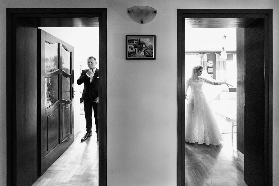 Fotografo di matrimoni Błażej Leśkiewicz (fotografiachwil). Foto del 2 marzo 2021