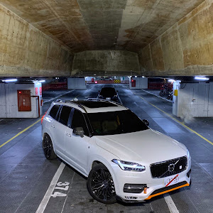 XC90