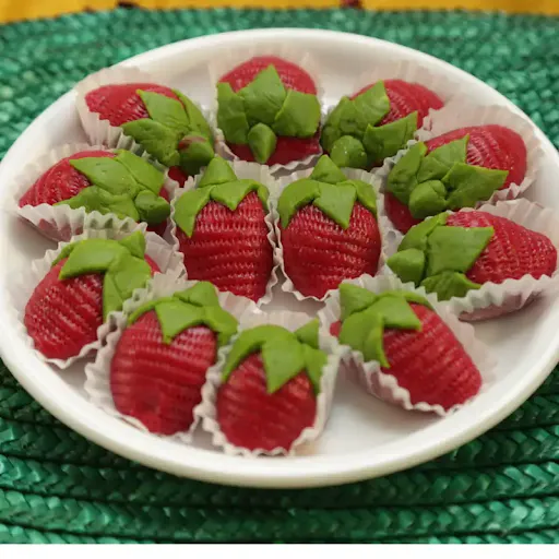 Kaju Strawberry