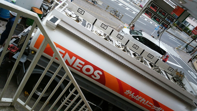 あきさんさんが投稿した洗車・タイヤ交換・エンジンオイル交換に関するカスタム事例の投稿画像1枚目