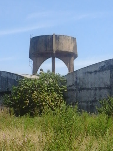 Tanque De Agua Viejo