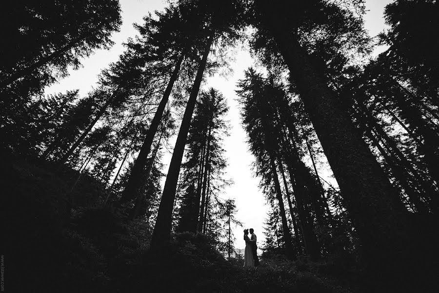 Fotógrafo de casamento Staver Ivan (stawer). Foto de 11 de outubro 2018