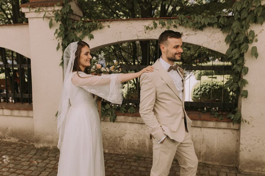 Hääkuvaaja Sandra Daniłowicz (simpleweddings). Kuva otettu 30. marraskuuta 2021