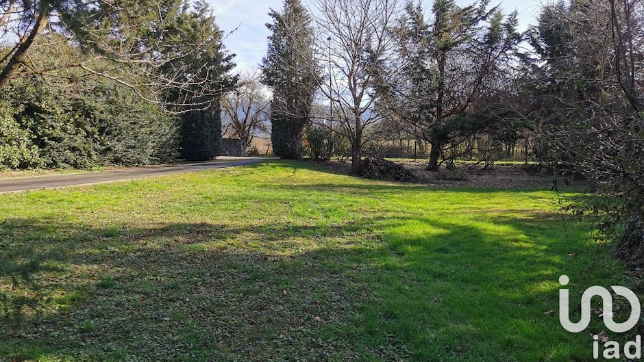 Vente terrain  2225 m² à Brié-et-Angonnes (38320), 295 000 €