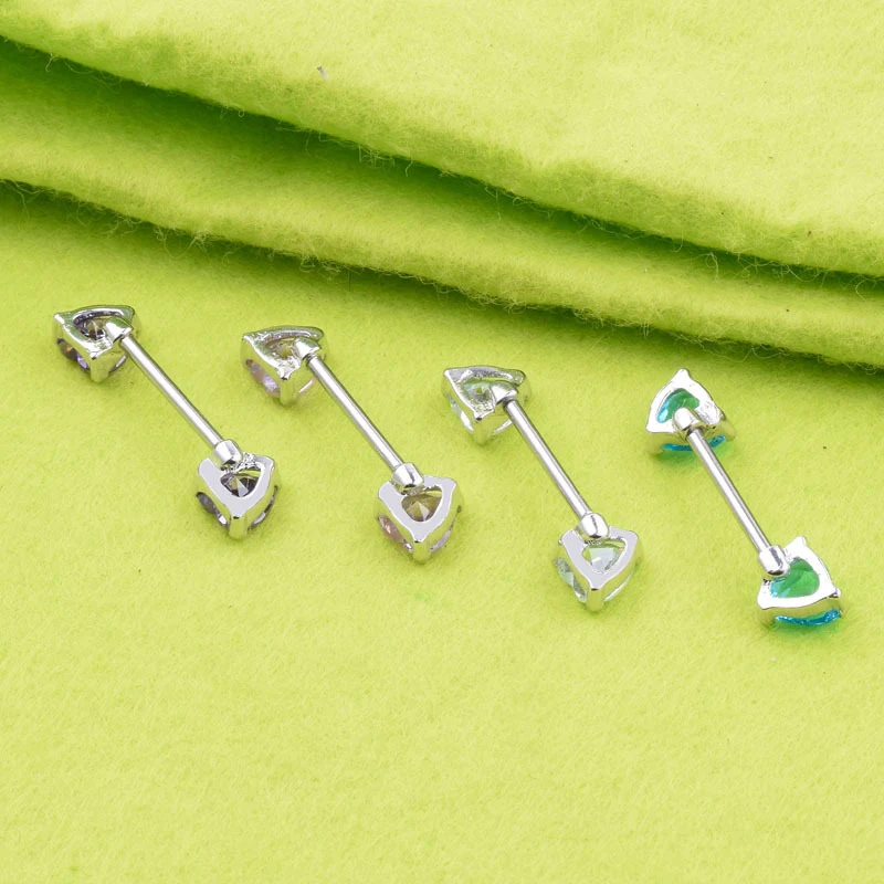 Mahonie rechte staaf zirkoon melk ring voor een tijdloze uitstraling. Draag deze ring voor een vleugje elegantie in je dagelijks leven.