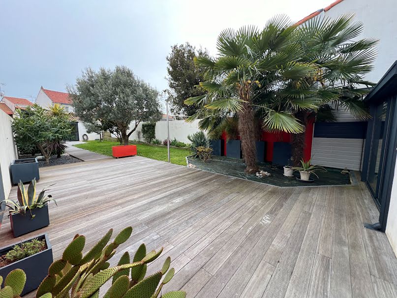 Vente maison 5 pièces 102 m² à Les Sables-d'Olonne (85100), 575 000 €