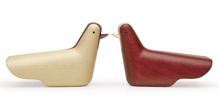 Amaranth birds for Bottega Ghianda designed by Lars Beller Fjetland.