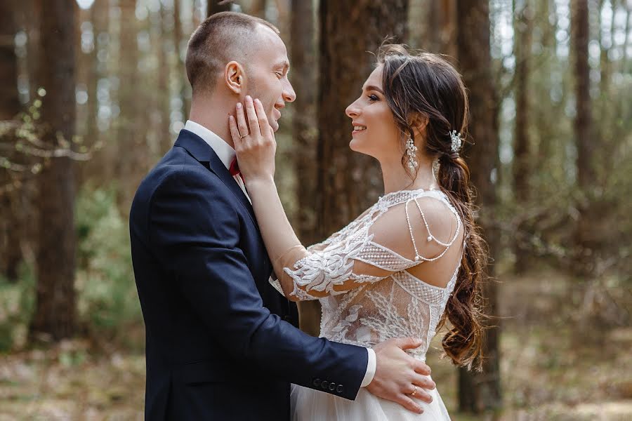 Wedding photographer Anastasiya Svorob (svorob1305). Photo of 19 April 2020