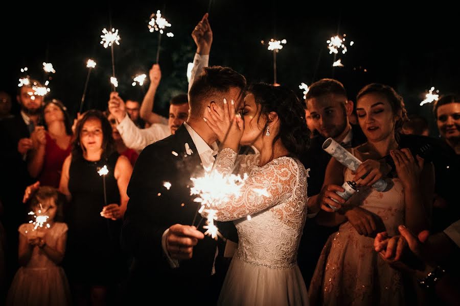 Wedding photographer Karol Chołaszczyński (kcholaszczynki). Photo of 10 March 2020