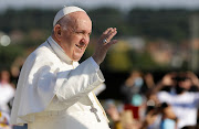 FILE PHOTO: Pope Francis on Saturday said journalists had a mission 