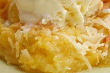 Piña Colada Dump Cake