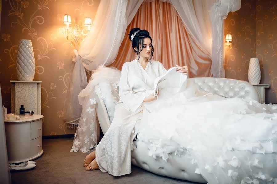 Wedding photographer Alina Bondarenko (alinabond). Photo of 7 May 2018