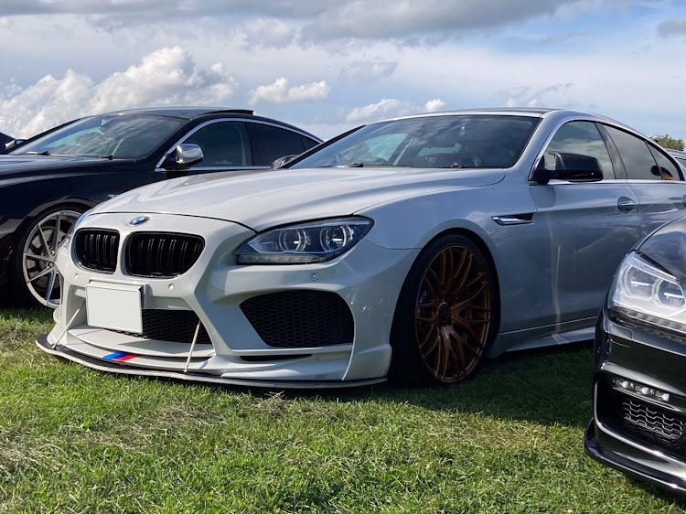 M6 クーペの絶滅危惧種・BMW6シリーズ・ビーナスライン・長門牧場・美ヶ原高原美術館に関するカスタム事例の投稿画像7枚目