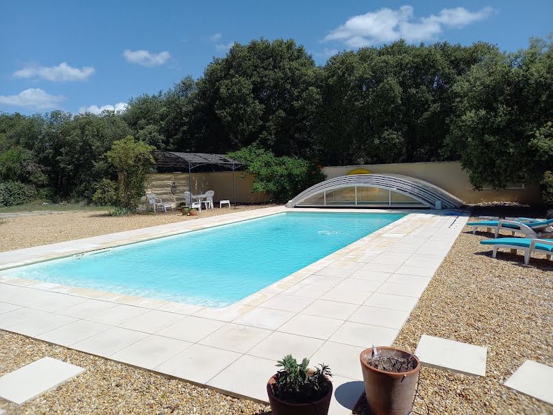 Vente maison 10 pièces 200 m² à Cabrières-d'Avignon (84220), 880 000 €