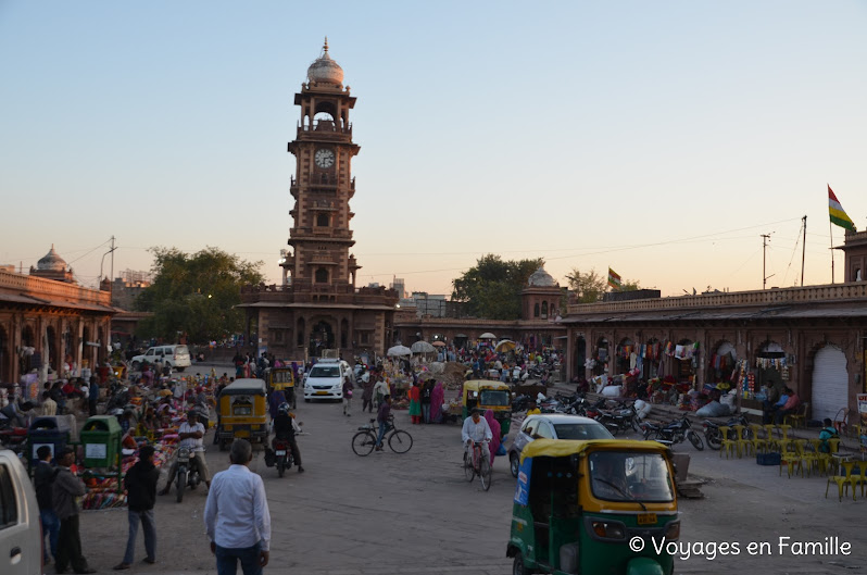 sadar market