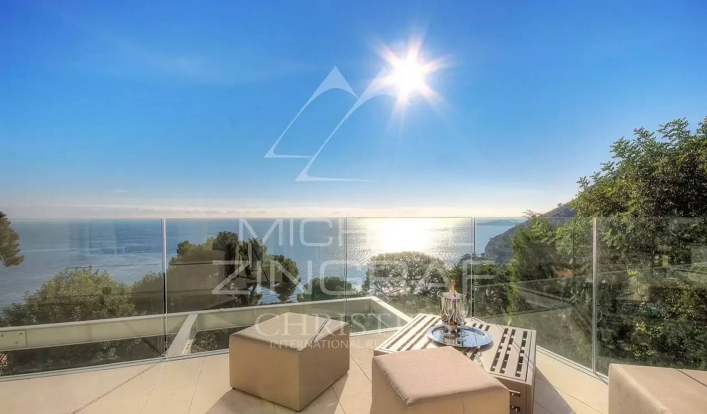 Villa avec piscine et terrasse Eze