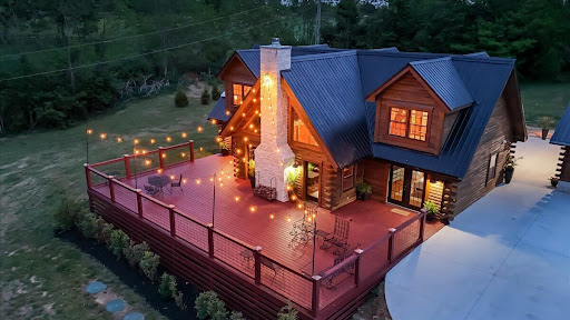 House with pool 2