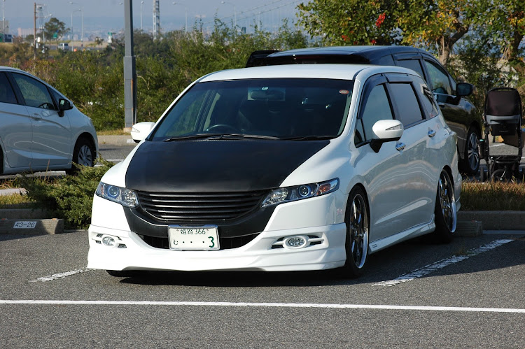 Cクラス セダンのローガン・三度の飯より愛車好き！・淡路島ハイウェイオアシス・合同MT・素敵な1日をありがとうございました😁に関するカスタム事例の投稿画像14枚目