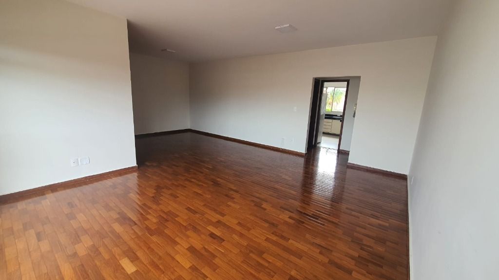 Apartamento à venda, 190 m² por R$ 400.000,00 - Estados Unidos - Uberaba/MG