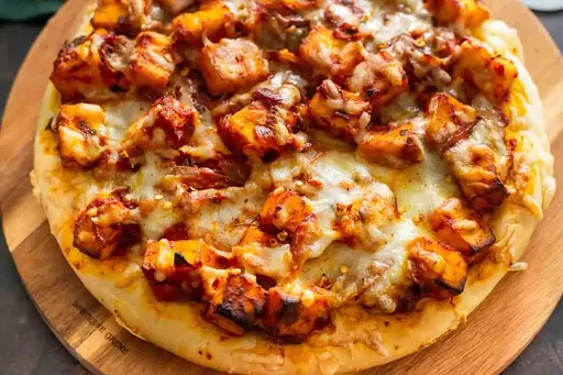 Spicy Paneer Pizza