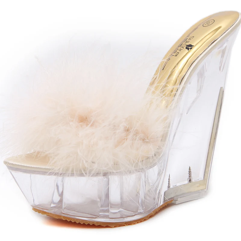 Fashion Glass and Wooly Crystal Wedge Sandalen