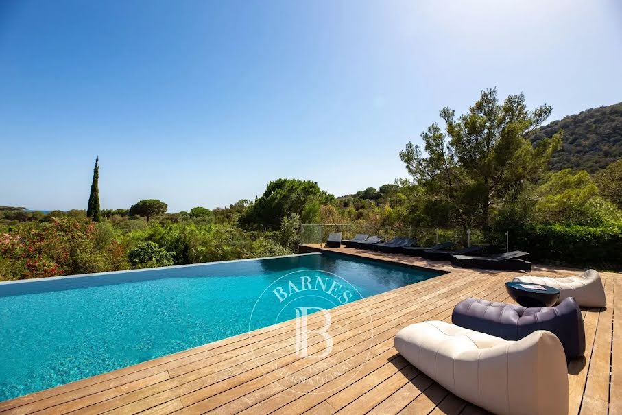 Vente villa 14 pièces 528 m² à Porto-Vecchio (20137), 4 500 000 €