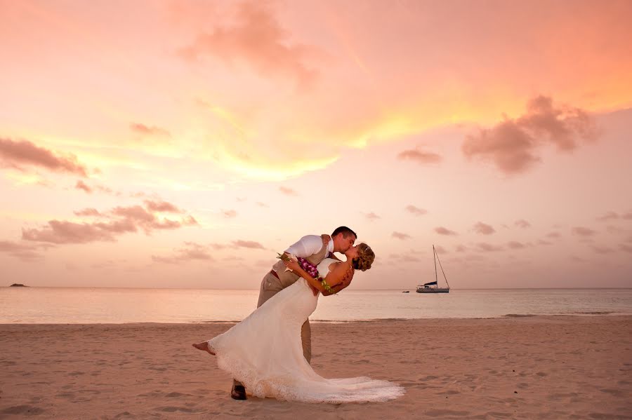 Fotógrafo de bodas Janet Jones (janetjones). Foto del 22 de mayo 2019