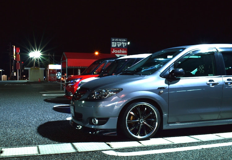 MPVのプチオフ・洗車したい・めっちゃ寒かった(^_^;)・そろそろ冬支度かしら(*_*;に関するカスタム事例の投稿画像2枚目