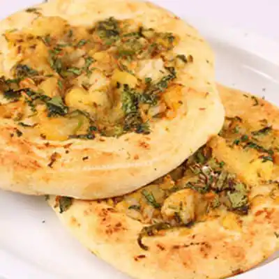 Gobhi Kulcha