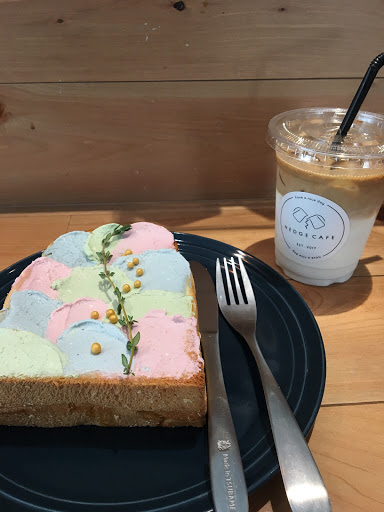 可愛好吃
如果吃花生口味記得多喝水
不然你會乾死哈哈哈