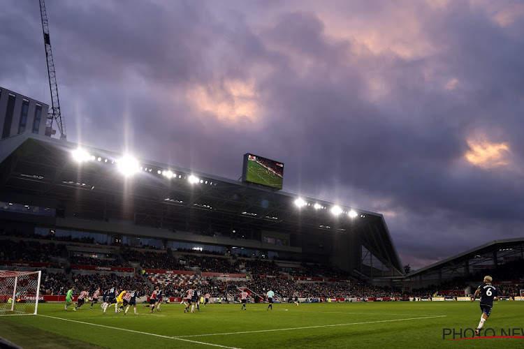 Un supporter de Brentford arrêté pour racisme et homophobie