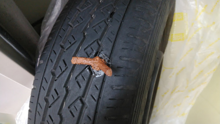 WiLL VSのWILLVS・パンク修理・GSR205B・エブリィ・ホイール、タイヤ交換に関するカスタム事例の投稿画像5枚目