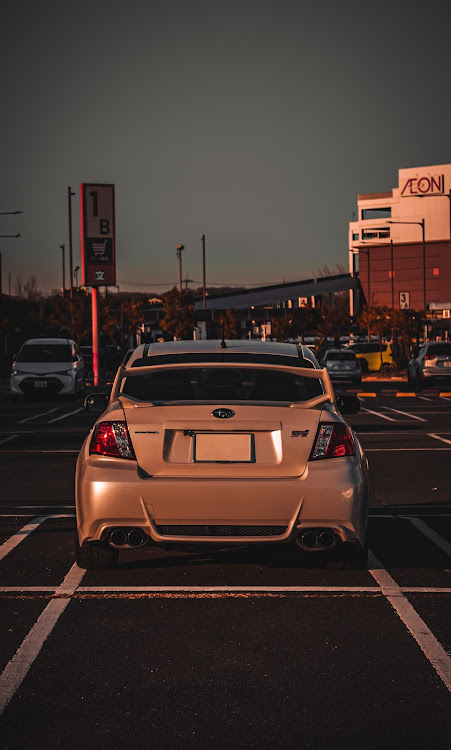 インプレッサ WRX STIのインプレッサWRXSTI・WRX STI・GVB・冬至・一眼レフに関するカスタム事例の投稿画像1枚目