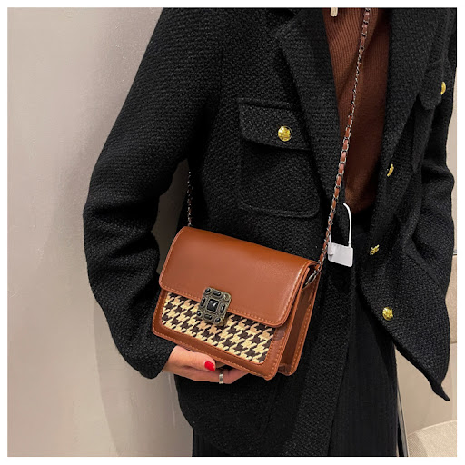 Title 8, Diagonal Small Bag Autumn and Winter Leisure Pl...