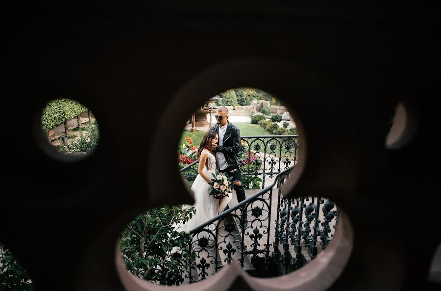 Fotógrafo de casamento Elena Mikhaylova (elenamikhaylova). Foto de 4 de fevereiro 2019