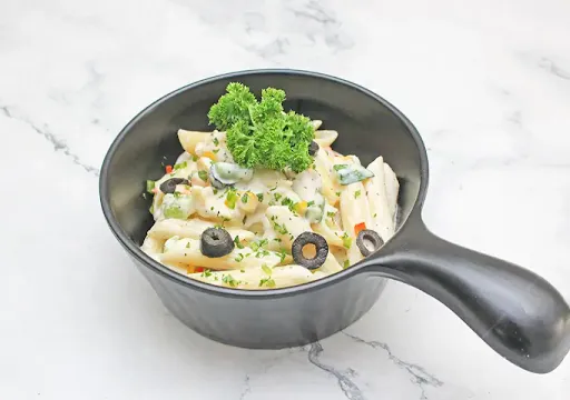 Penne Alfredo Pasta