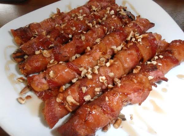 Bacon Wrapped Sesame Bread Sticks_image