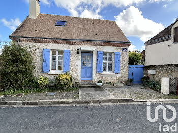 maison à Saint-Cosme-en-Vairais (72)