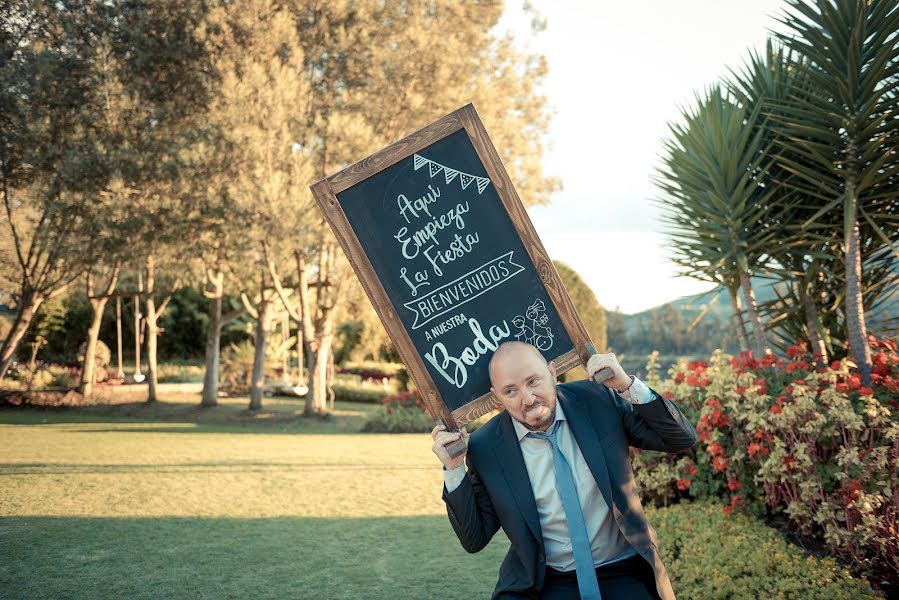 Fotografo di matrimoni Francisco Alvarado León (franciscoalvara). Foto del 7 agosto 2018