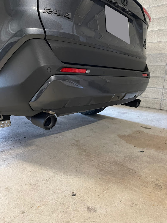 RAV4のマフラーカッター・USA Amazon・DC SPORTS・大雨で被災された皆様へお見舞い申し上げますに関するカスタム事例の投稿画像7枚目