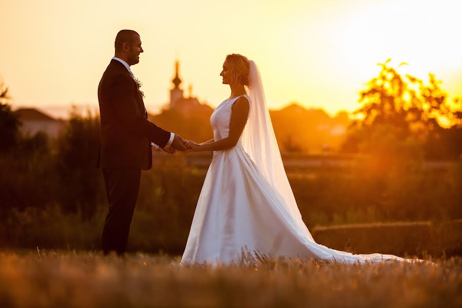 Fotografo di matrimoni Zdeněk Schovanec (jvs1xkb). Foto del 14 ottobre 2020