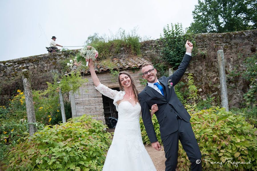 Wedding photographer Fanny Reynaud (fannyreynaud). Photo of 13 April 2019