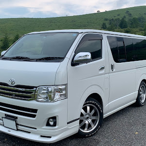 ハイエースバン TRH200V