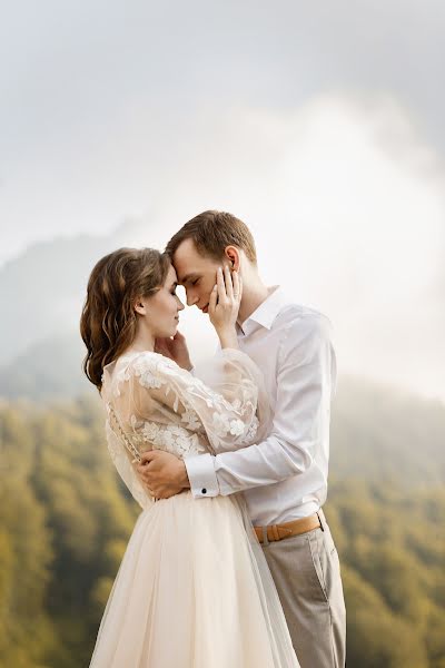 婚礼摄影师Elena Alferova（daedra）。2019 9月18日的照片