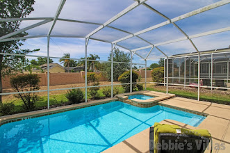 ChampionsGate villa with a south-facing private pool and spa