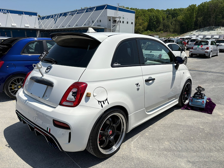 595のいつもイイね＆コメントありがとうございます😆・OSAKA Italian Car Festa 2025・のりぴーに関するカスタム事例の投稿画像34枚目